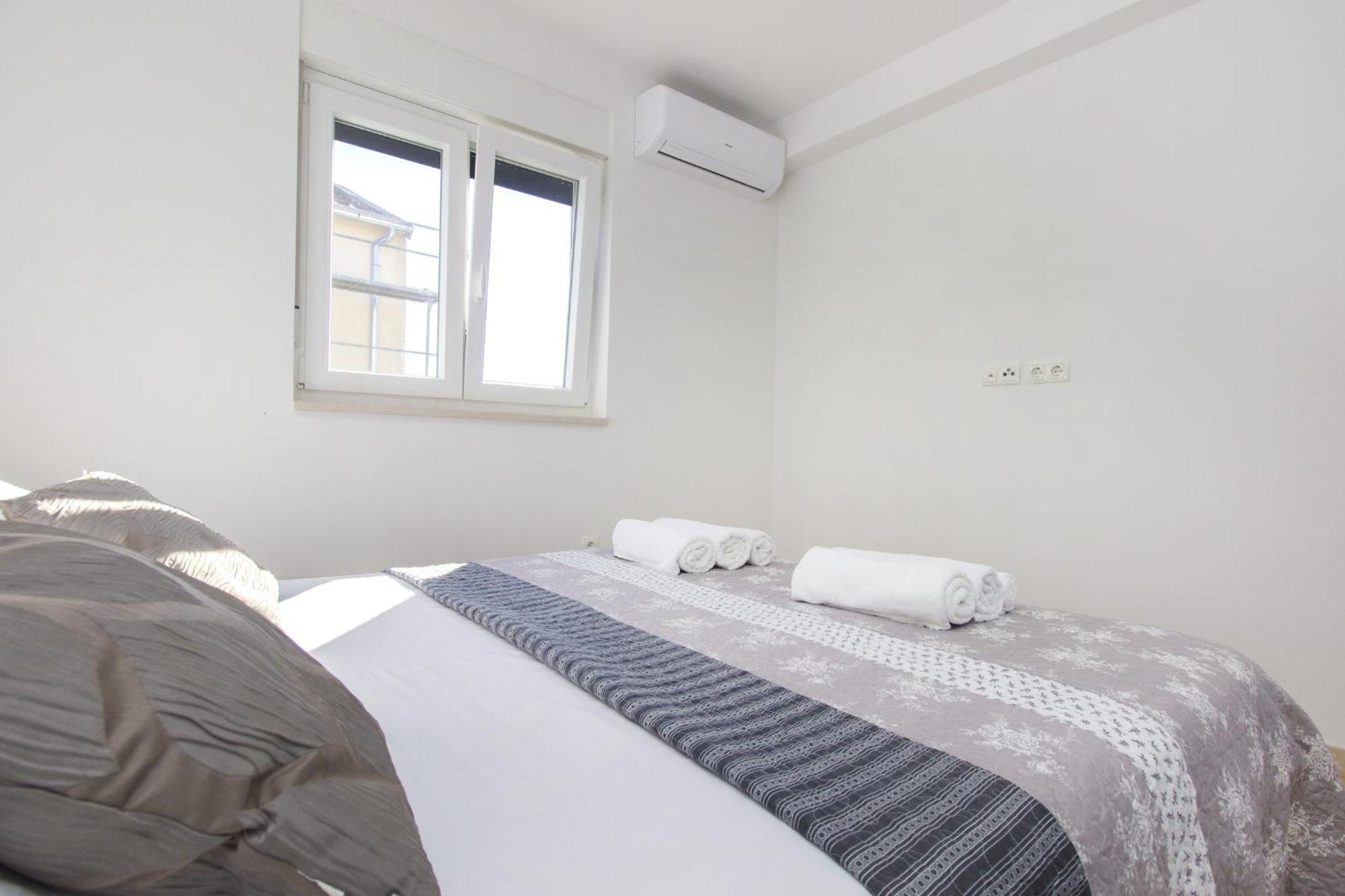 Apartments Luka Vodice Quarto foto